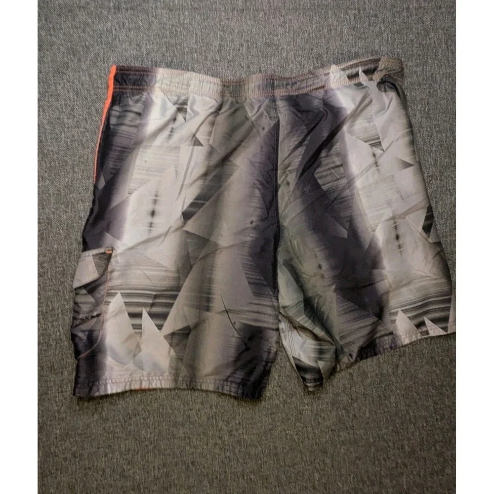 Nike Board Shorts Abstract Mesh lined Gray Striped Outdoor Mens XL Trunks